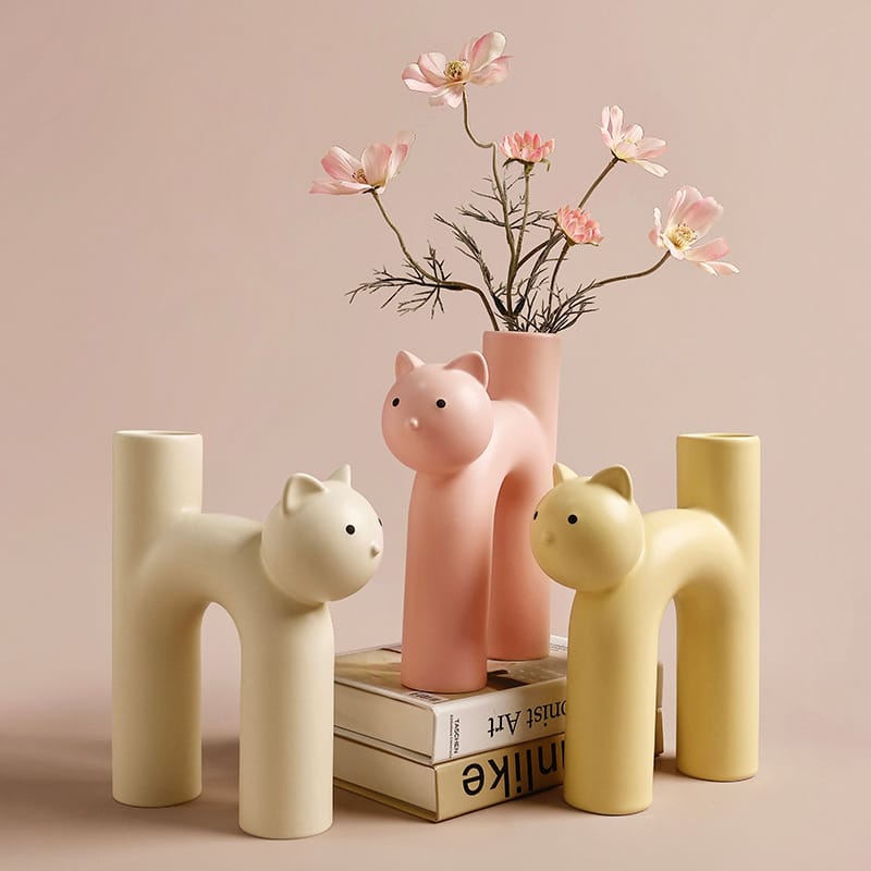 cat shaped vase