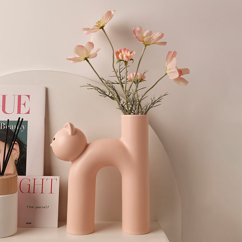 cat shaped vase
